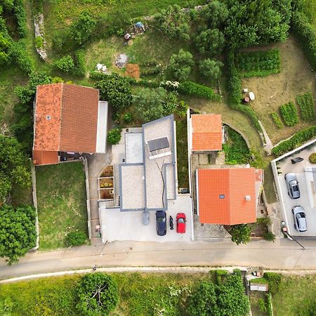 Luxury Apartments Vista 佩特坎内 外观 照片