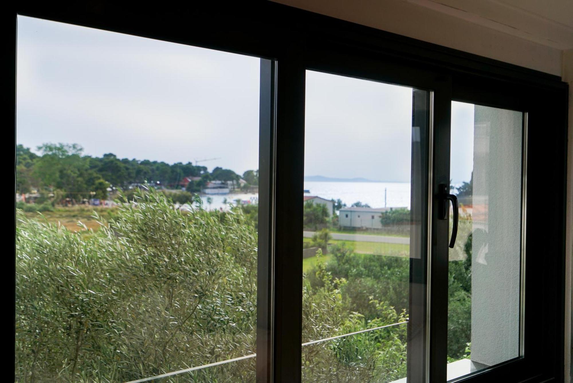 Luxury Apartments Vista 佩特坎内 外观 照片