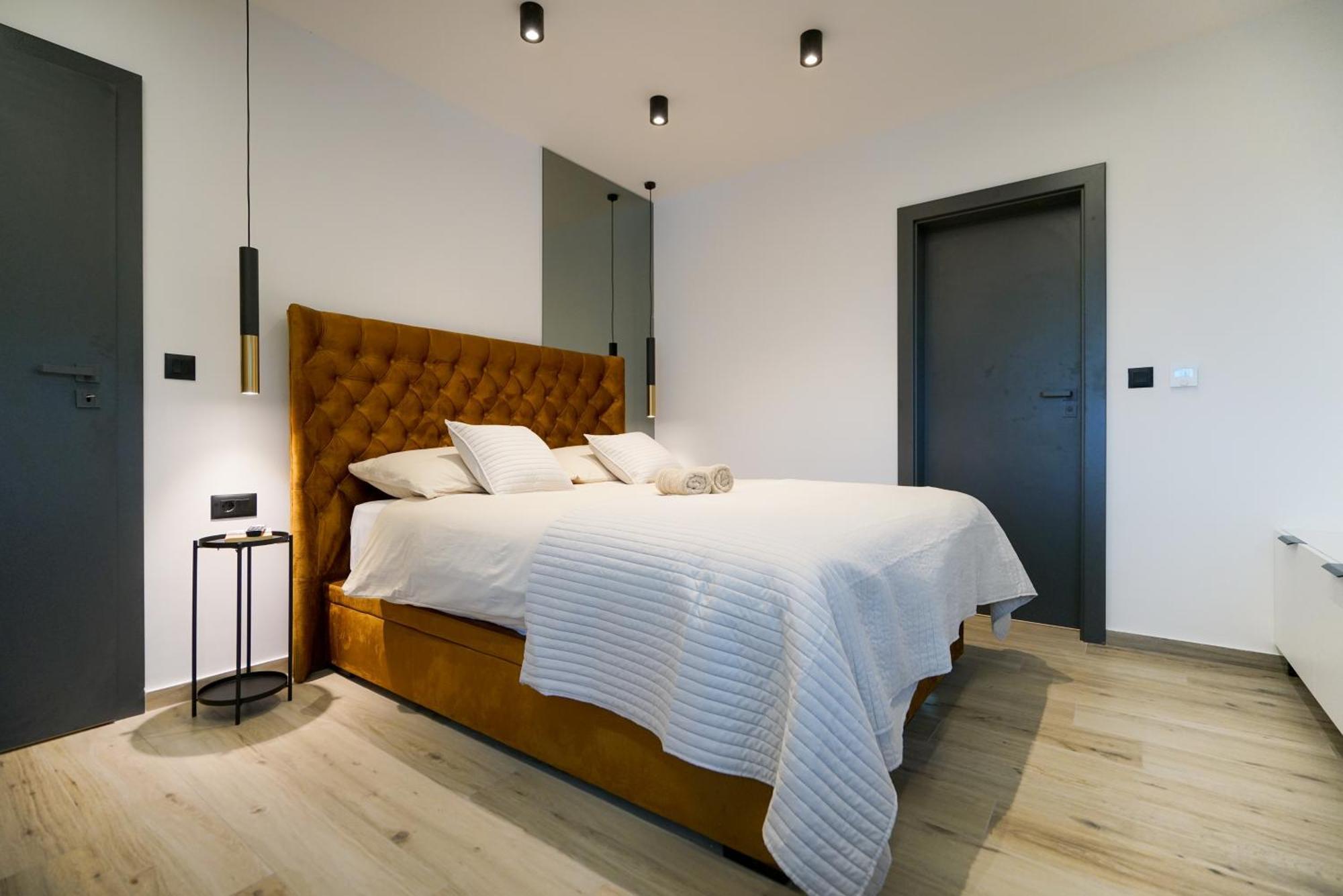 Luxury Apartments Vista 佩特坎内 外观 照片