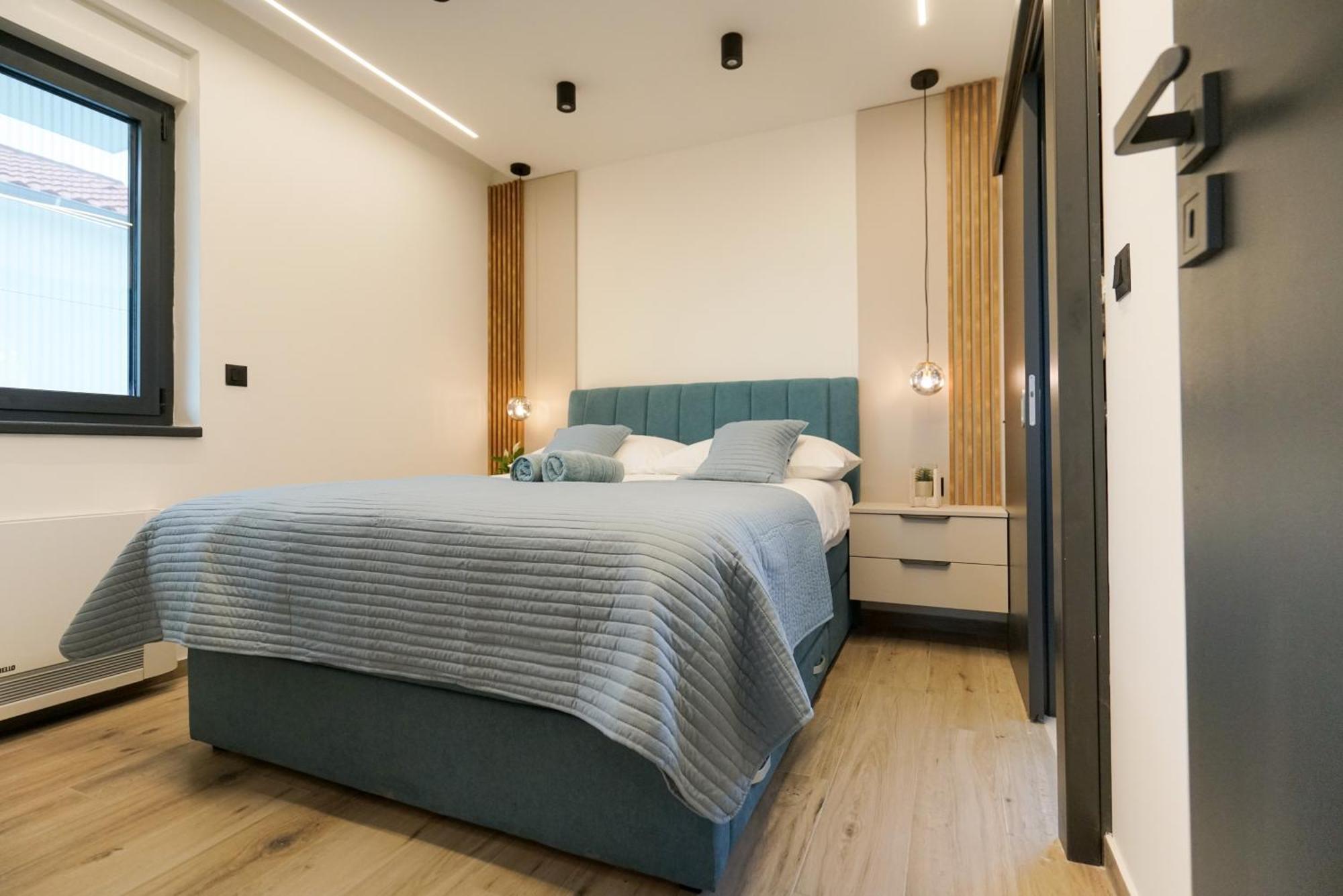 Luxury Apartments Vista 佩特坎内 外观 照片