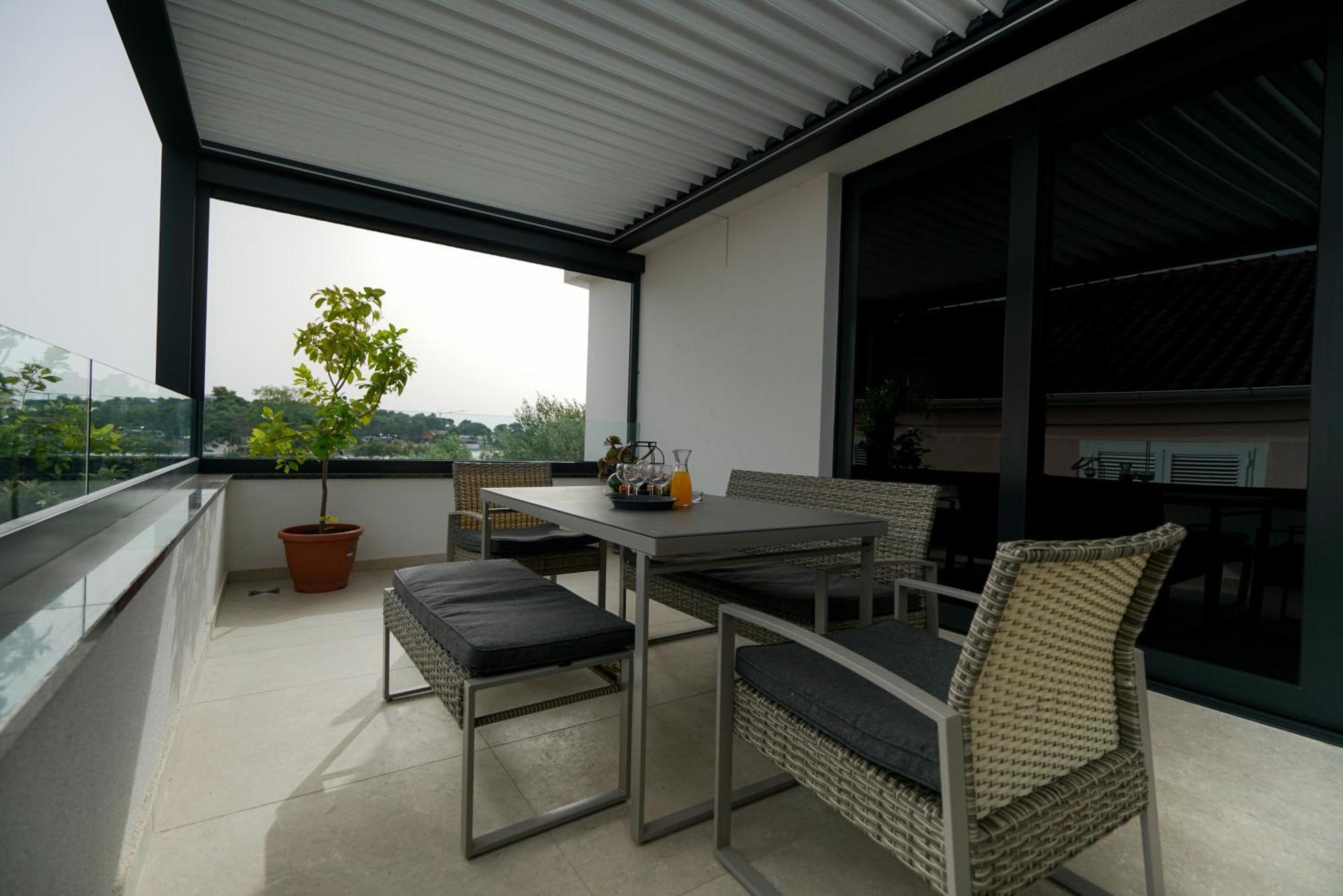 Luxury Apartments Vista 佩特坎内 外观 照片